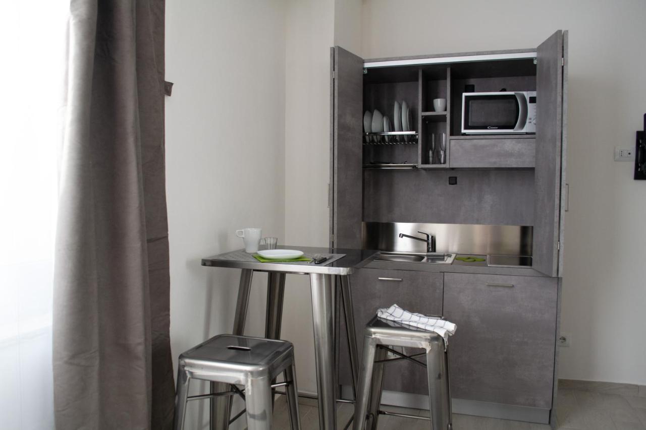 Warrest - Short Rent Apartments Mailand Exterior foto