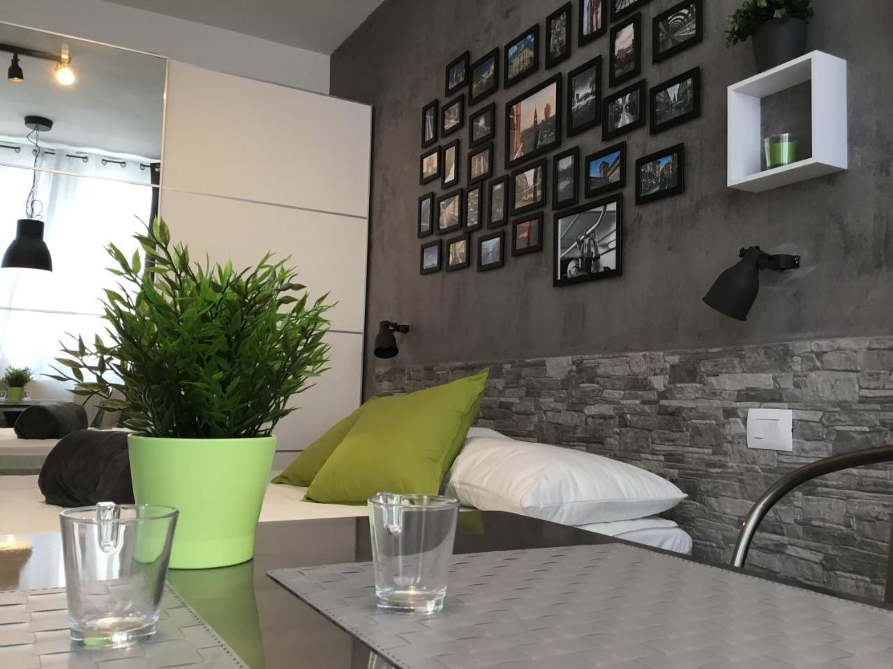 Warrest - Short Rent Apartments Mailand Exterior foto